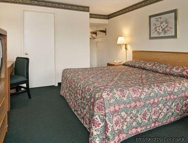 Hotel Super 8 By Wyndham Newark De Pokój zdjęcie
