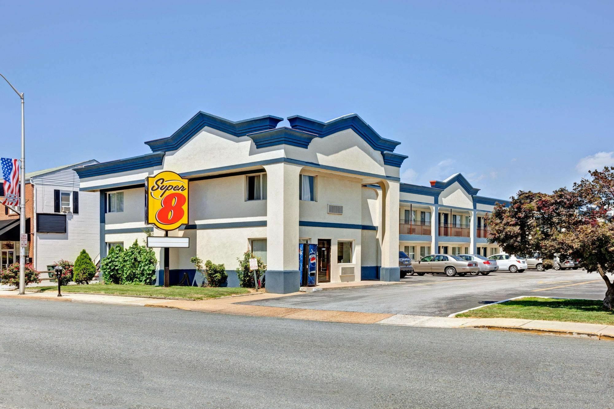 Hotel Super 8 By Wyndham Newark De Zewnętrze zdjęcie