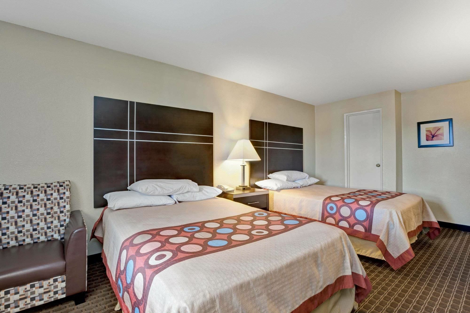 Hotel Super 8 By Wyndham Newark De Zewnętrze zdjęcie